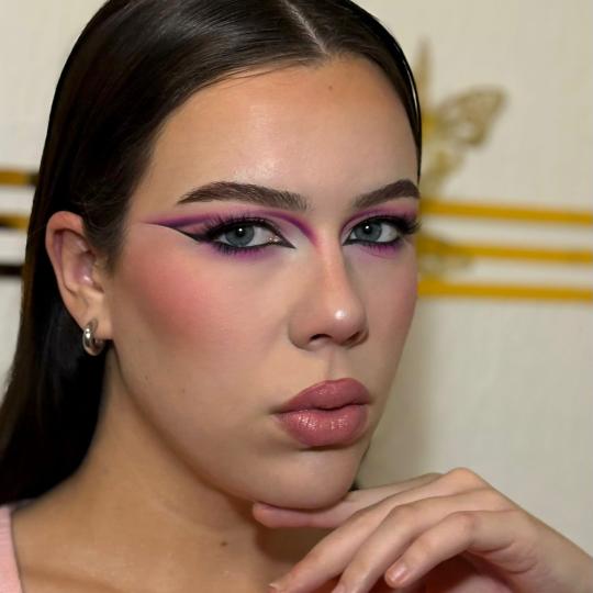 Varnelli Studio #beograd Make-up / šminkanje Scensko šminkanje