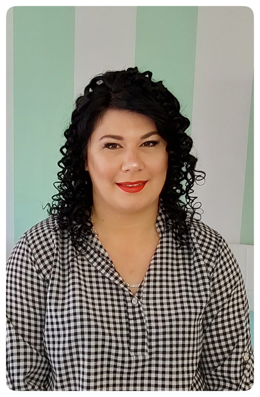 Profesionalno šminkanje + veštačke trepavice - Albina Unisex Studio Lepote, Temerin Make-up / šminkanje Lice Make-up / šminkanje, Temerin, Centar
