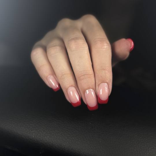 Aden Exclusive Beauty #beograd Ojačavanje noktiju Korekcija ojačavanja noktiju gelom - S dužina