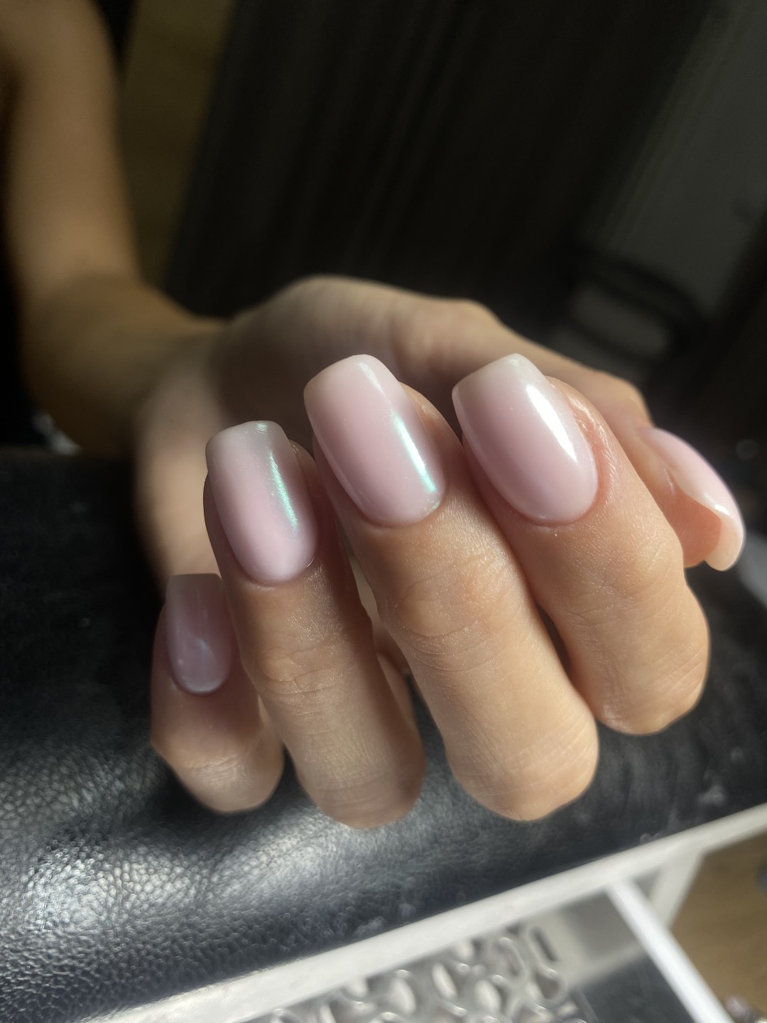Beauty by Nevena Panić #beograd Izlivanje noktiju Korekcija izlivanja / ojačavanja noktiju gelom - S dužina