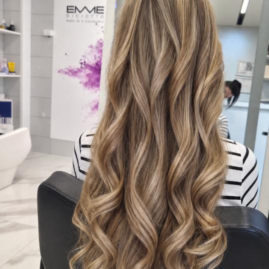 Beauty House by Marija Mitrović #nis Ombre, sombre, balayage Balayage - ekstra duga kosa Profesiona