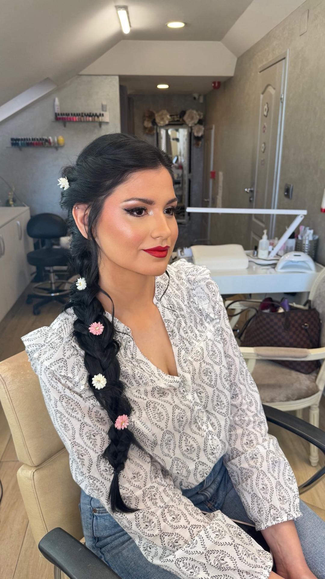 Frizura za venčanje - bez probe - Bibi beauty centar, Beograd Svečane i frizure za svadbu Frizerski saloni Svečane i frizure za svadbu, Beograd, Banovo brdo