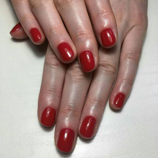 Look at me #beograd Manikir Manikir + gel lak CND Creative Play