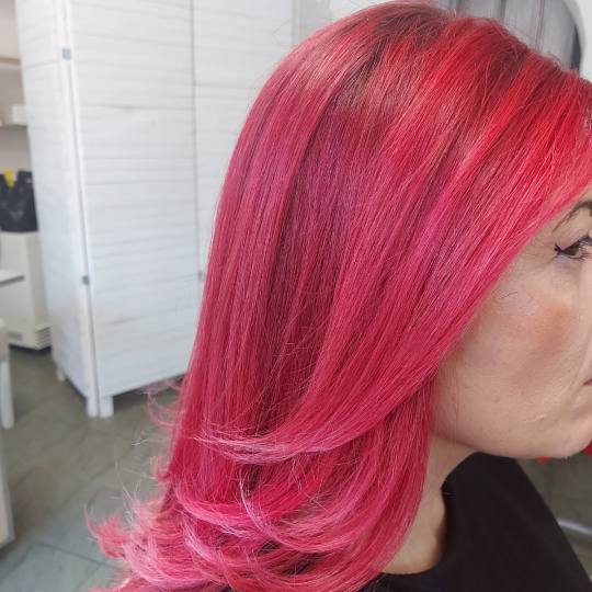 Topaz Beauty #beograd Feniranje i stilizovanje