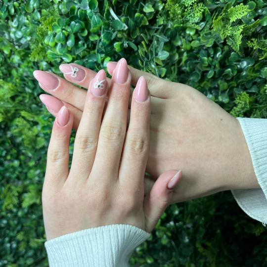 Estetic Studio 7 #beograd Izlivanje noktiju Korekcija izlivanja noktiju gelom - M dužina