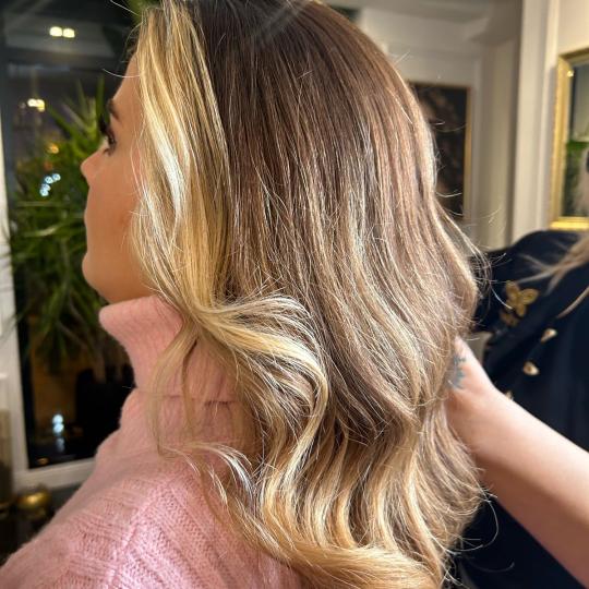 Esthetique Privé #beograd Ombre, sombre, balayage Balayage +preliv+ šišanje + feniranje