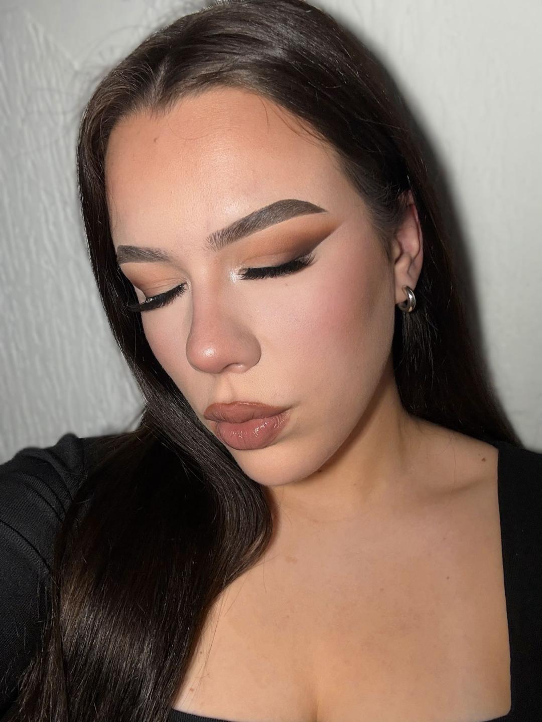 Profesionalno šminkanje - Varnelli Studio, Beograd Make-up / šminkanje Lice Make-up / šminkanje, Beograd, Vračar, Čubura, Crveni krst