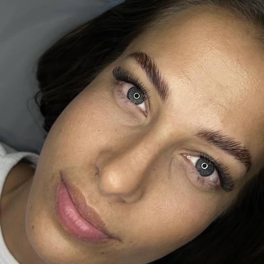 IsaD’oro beauté #beograd Nadogradnja trepavica Svilene trepavice - 2 na 1