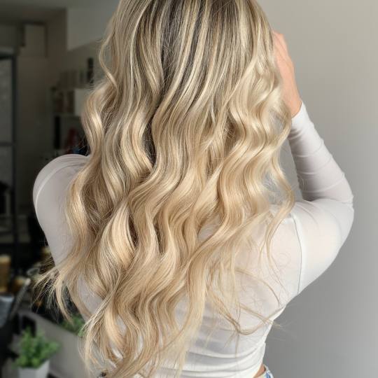 Nega i lepota NS 1 #novisad Pramenovi Balayage paket: pramenovi + preliv + šišanje + feniranje - e