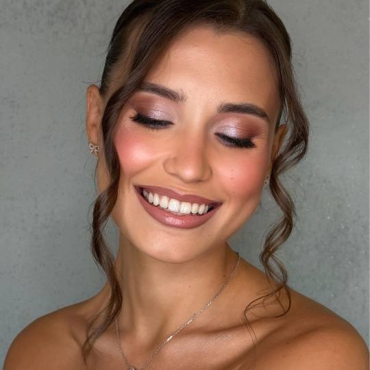 Ivana Vit #beograd Make-up / šminkanje Profesionalno šminkanje - glam šminka Soft Glam ✨