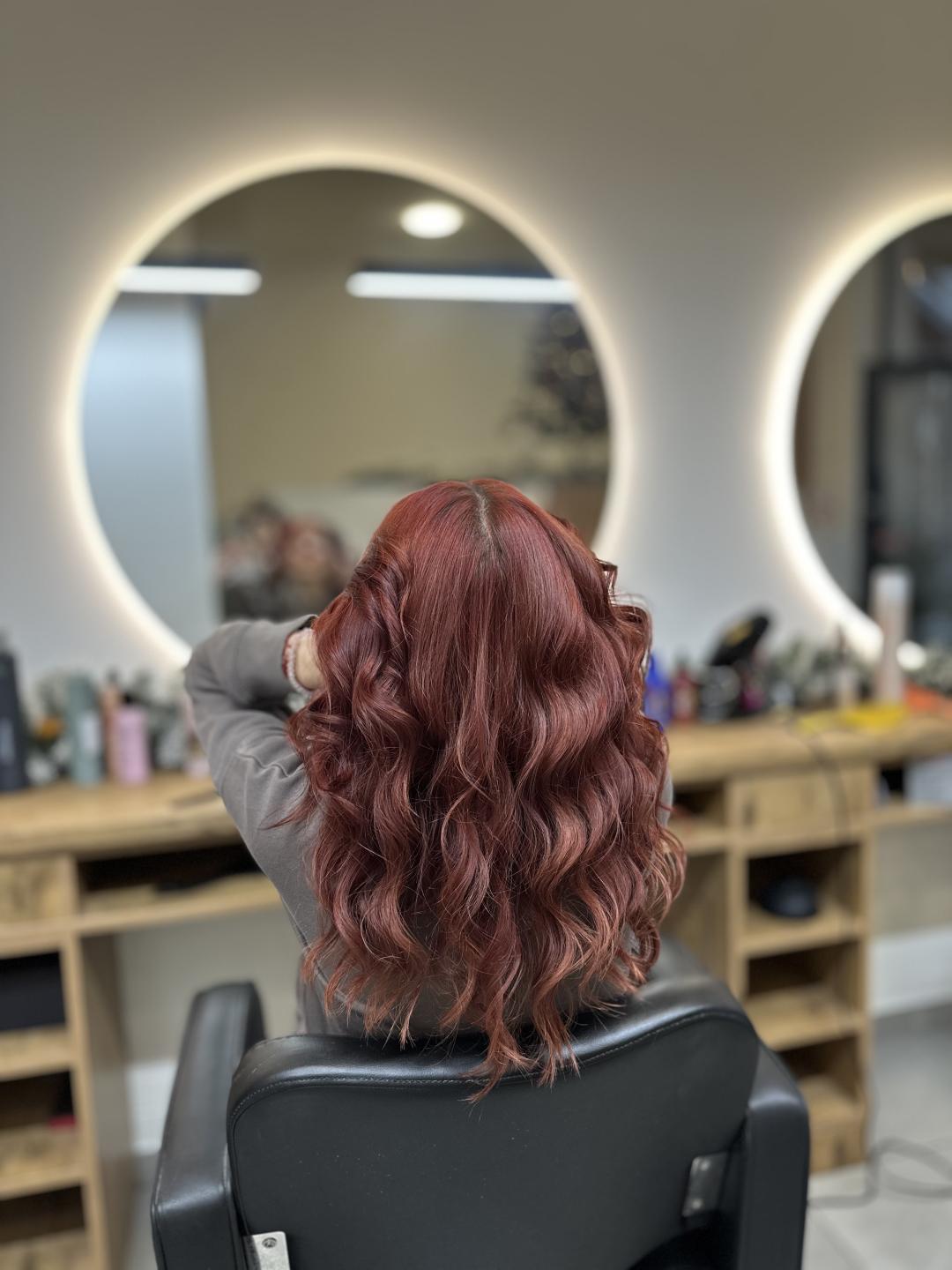 Studio Eleven Ladies&Gentlemen #beograd Žensko šišanje Žensko šišanje + feniranje - kosa srednje dužine