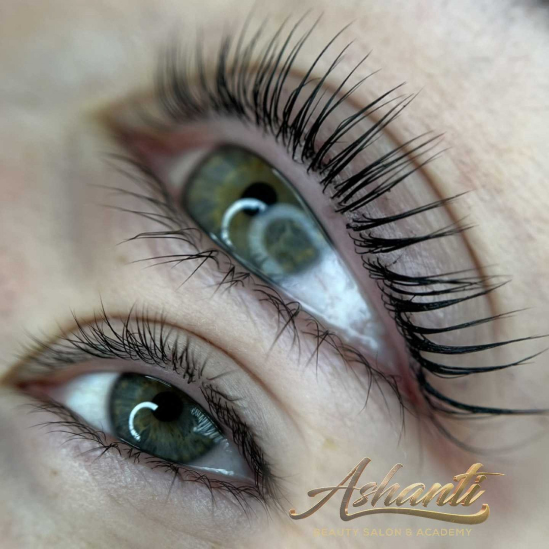 Ashanti Beauty Salon & Academy #beograd Trepavice Lash lift + farbanje trepavica