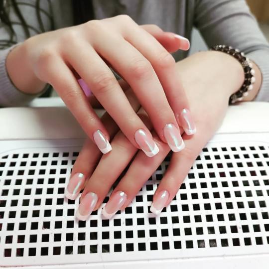 Taci nail art #beograd Korekcija noktiju Korekcija izlivanja / nadogradnje noktiju