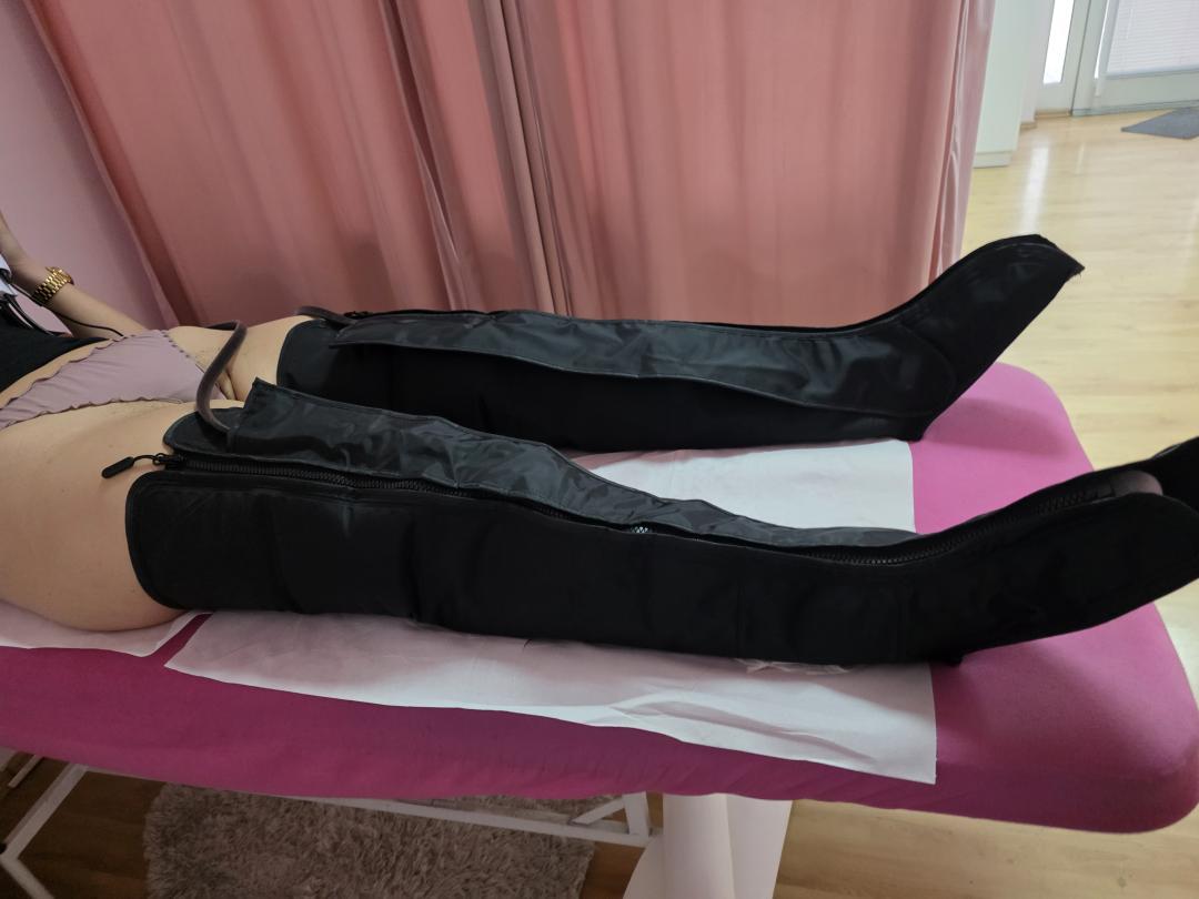 Mademoiselle Natalie studio #beograd Anticelulit masaža 10 maderoterapija+ 3 preso terapija nogu