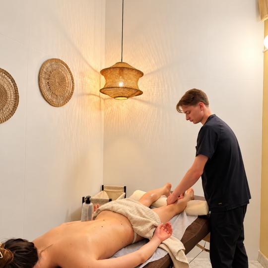 Nova House of Beauty #beograd Masaža za opuštanje / relax / antistres Relaks masaža – 90 min