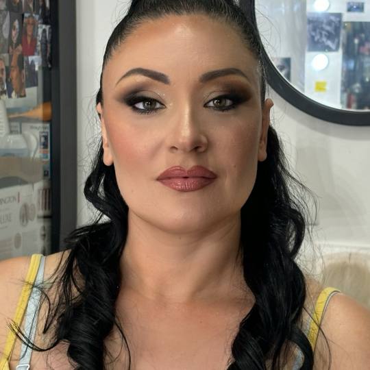 One Beauty Studio #beograd Make-up / šminkanje Profesionalno šminkanje + veštačke trepavice