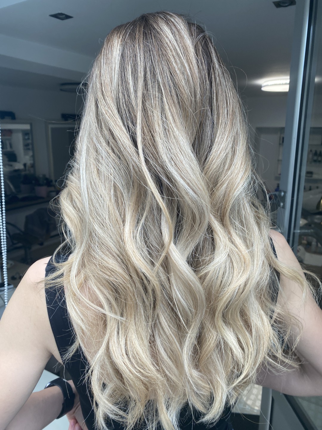 Kalina Beauty #beograd Pramenovi Pramenovi na foliju + preliv + feniranje - duga kosa