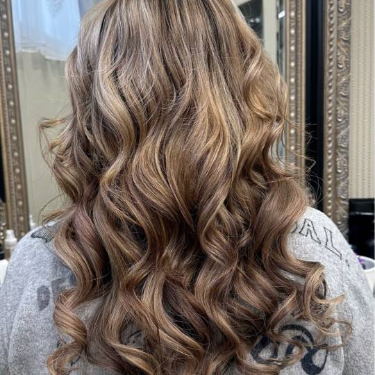 Bibi beauty centar #beograd Pramenovi Pramenovi na foliju u 1 / 2 boje / blanšem - ekstra duga kosa