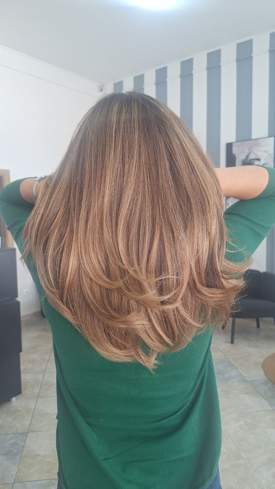 Hair studio mii #beograd Feniranje i stilizovanje Feniranje na ravno - duga kosa