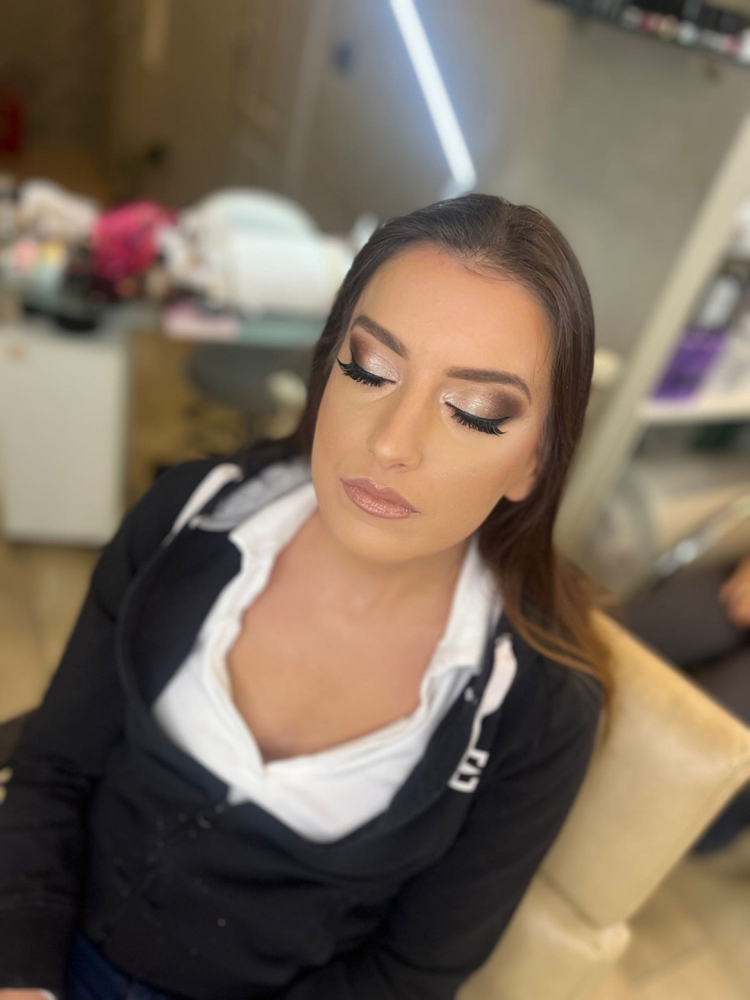 Bibi beauty centar #beograd Make-up / šminkanje Profesionalno šminkanje + veštačke trepavice