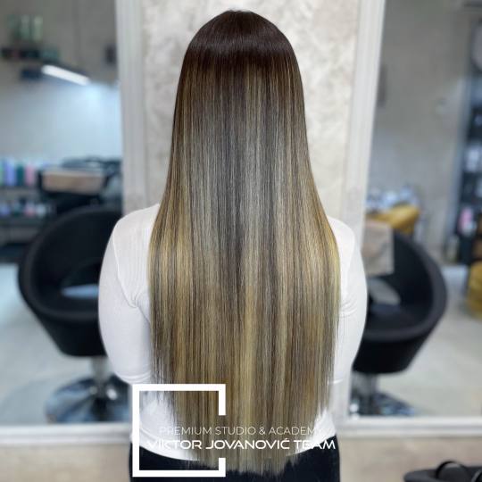 Viktor Jovanović TEAM 2 #subotica Pramenovi Pramenovi / balayage - ekstra duga kosa