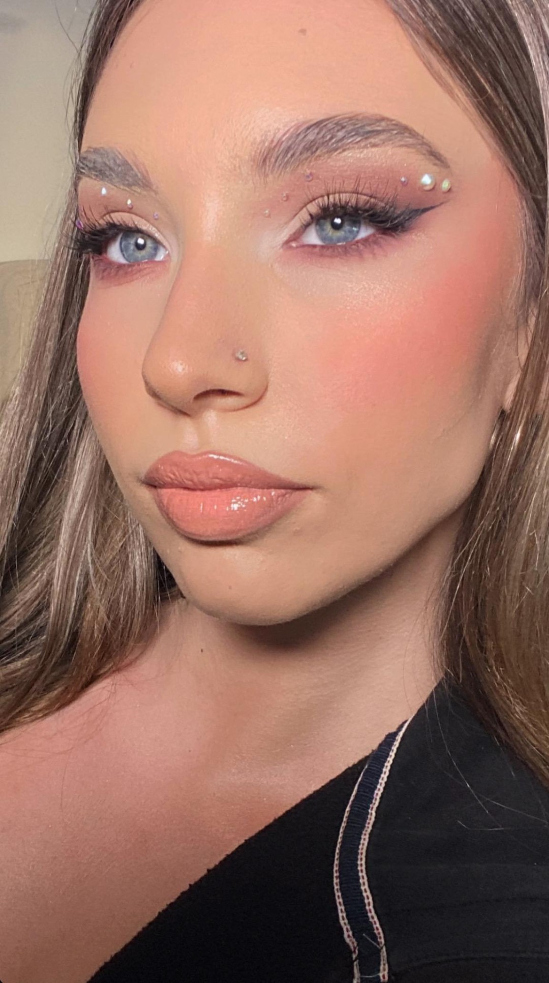 Elegance Touch #beograd Make-up / šminkanje Profesionalno šminkanje + veštačke trepavice