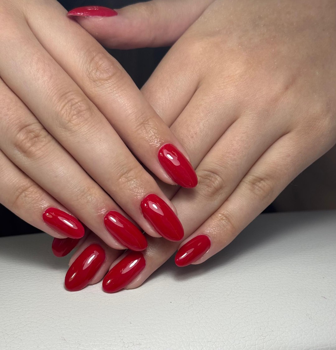 GM Beauty studio #beograd Izlivanje noktiju Izlivanje noktiju gelom - L dužina