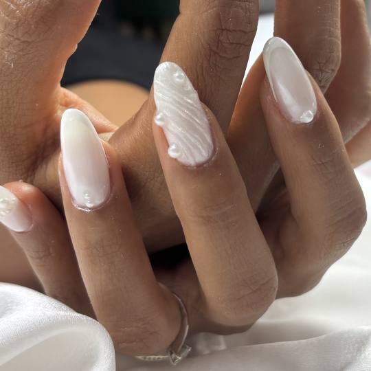 Beauty Code by Nela #novisad Izlivanje noktiju Izlivanje noktiju gelom - M dužina
