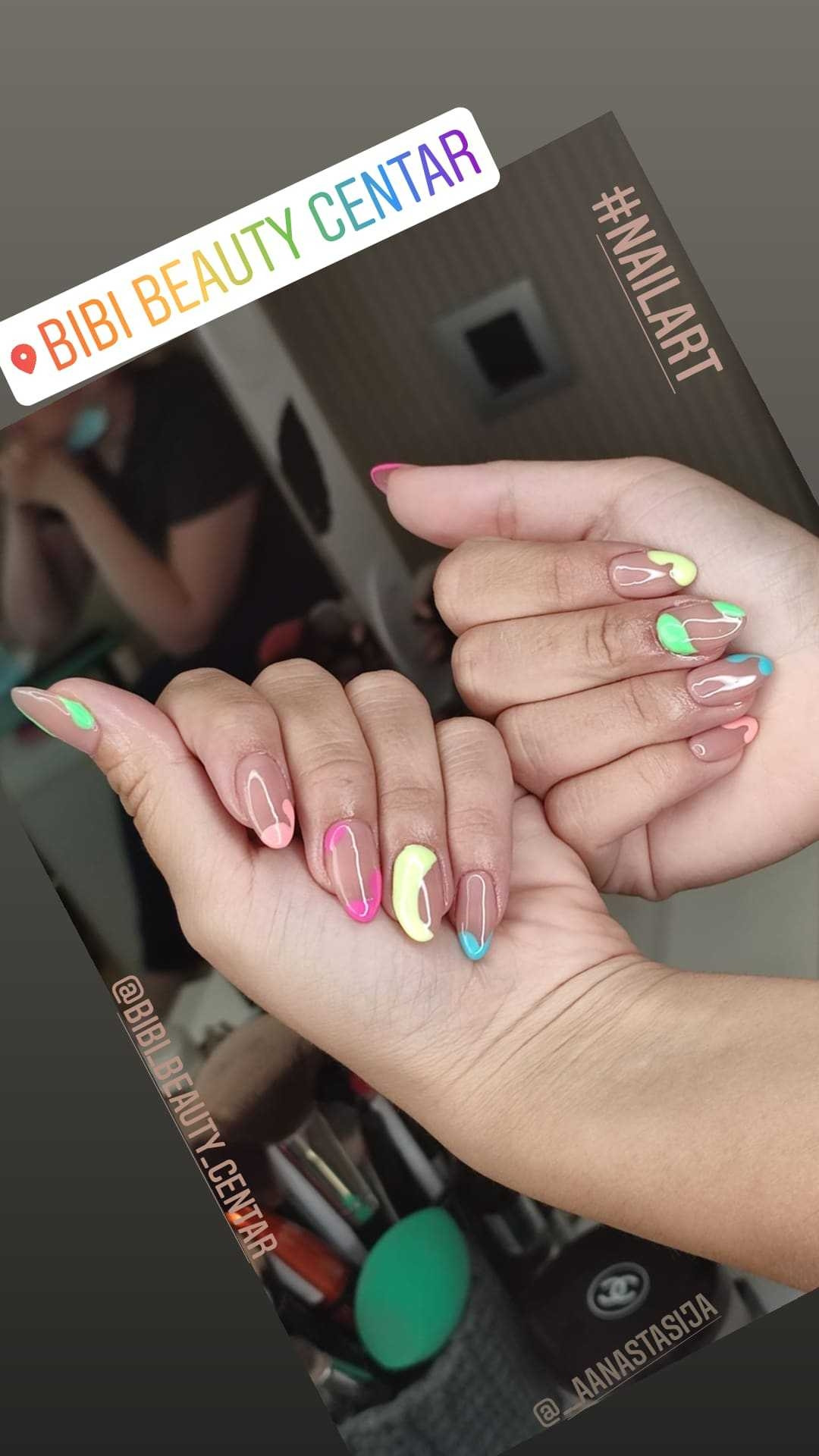 Bibi beauty centar #beograd Izlivanje noktiju Izlivanje noktiju gelom - kratki nokti