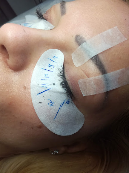 Nadogradnja svilenih trepavica 1na1 - Logo Skin Centar, Beograd Nadogradnja trepavica Lice Nadogradnja trepavica, Beograd, Novi Beograd Stari Merkator