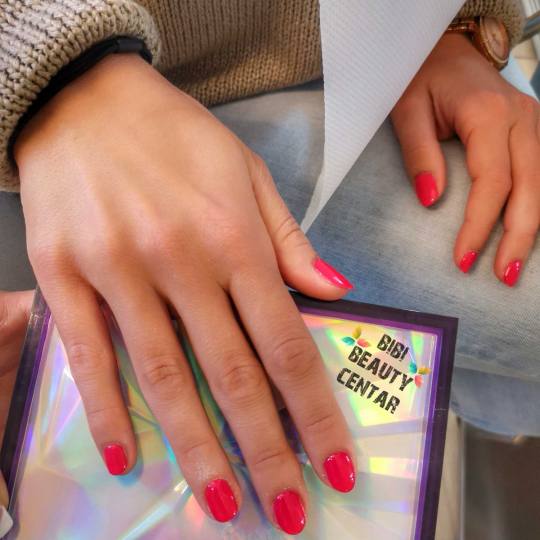 Bibi beauty centar #beograd Gel lak Gel lak - ruke trajni lak