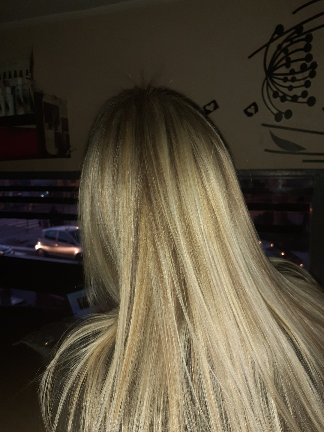 S2 Sanja - Vračar #beograd Ombre, sombre, balayage Balayage + feniranje ravno / lokne + šišanje Olaplex tretman - duga kosa