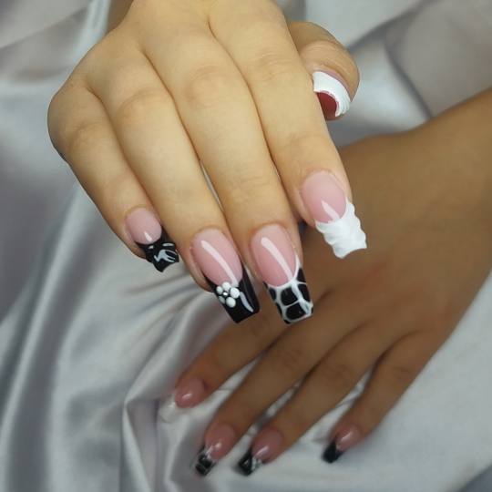 Studio Diva Lux #nis Izlivanje noktiju Izlivanje noktiju gelom - L dužina
