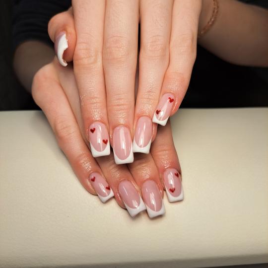 M Amalfy Beauty #beograd Ojačavanje noktiju Ojačavanje noktiju gelom - L dužina Nokti