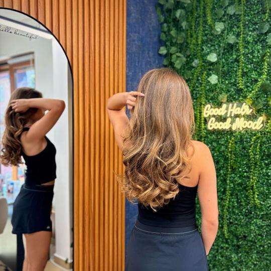 Marina Janjić Beauty room #beograd Feniranje i stilizovanje Feniranje na talase - duga kosa