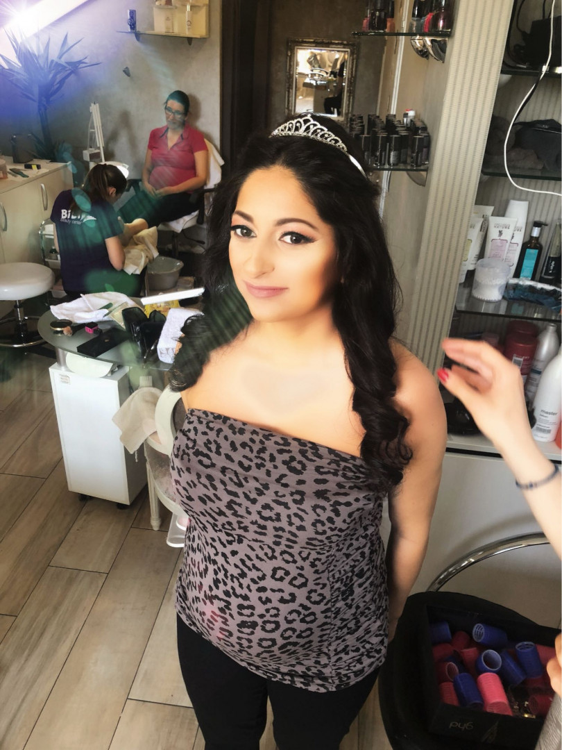 Bibi beauty centar #beograd Make-up / šminkanje Profesionalno šminkanje + veštačke trepavice + svečana frizura