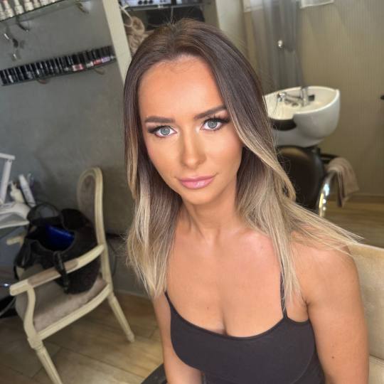 Bibi beauty centar #beograd Make-up / šminkanje Profesionalno šminkanje + veštačke trepavice mak