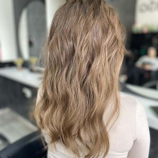 Berenisa #beograd Farbanje kose Farbanje cele dužine - duga kosa