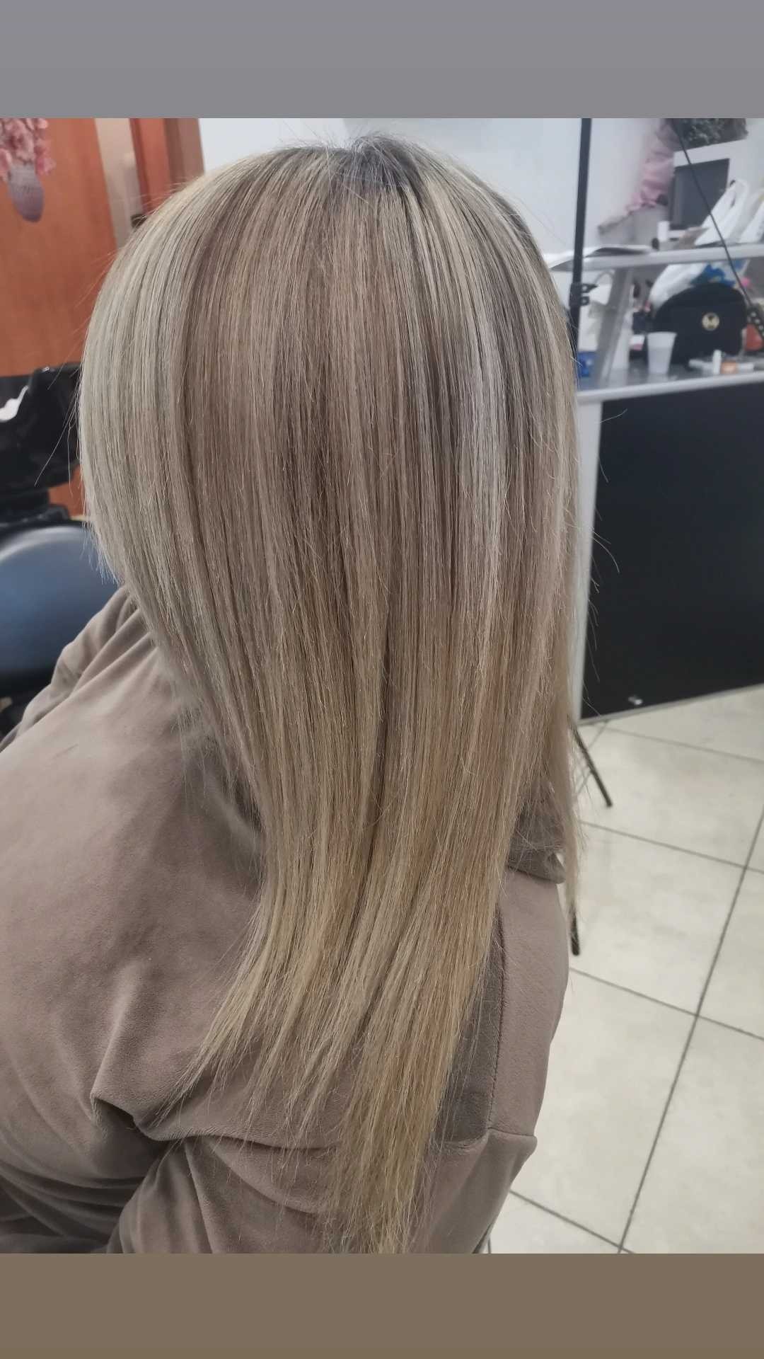 Black Diamond Maroli #novisad Pramenovi Pramenovi na foliju + preliv + feniranje - kosa srednje dužine