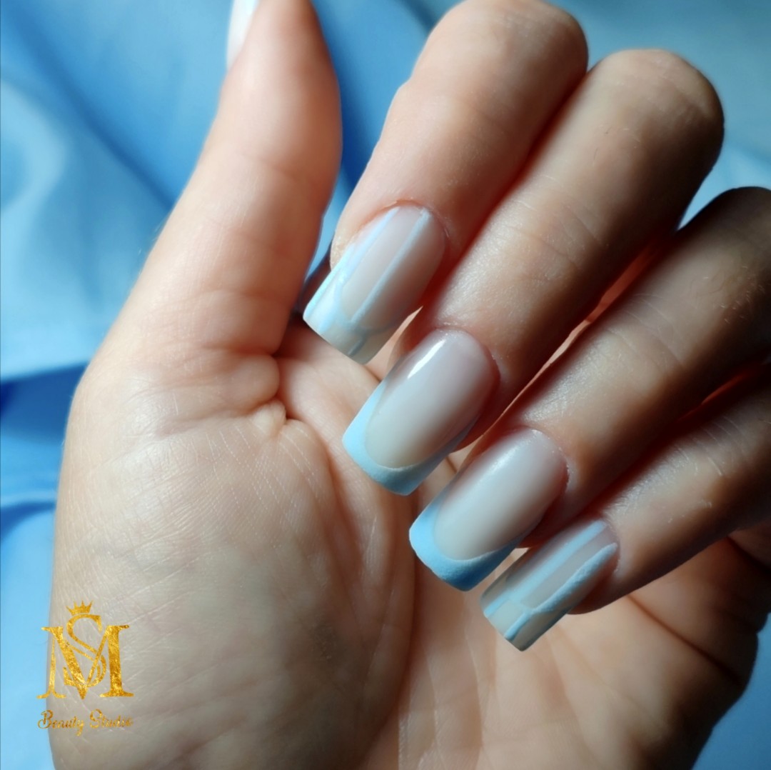 SM Beauty studio #nis Izlivanje noktiju Izlivanje noktiju gelom /dual tipse - S dužina