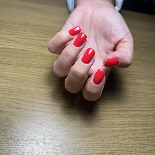 Gaslajterka #beograd Manikir Aparatni manikir + rubber baza + gel lak