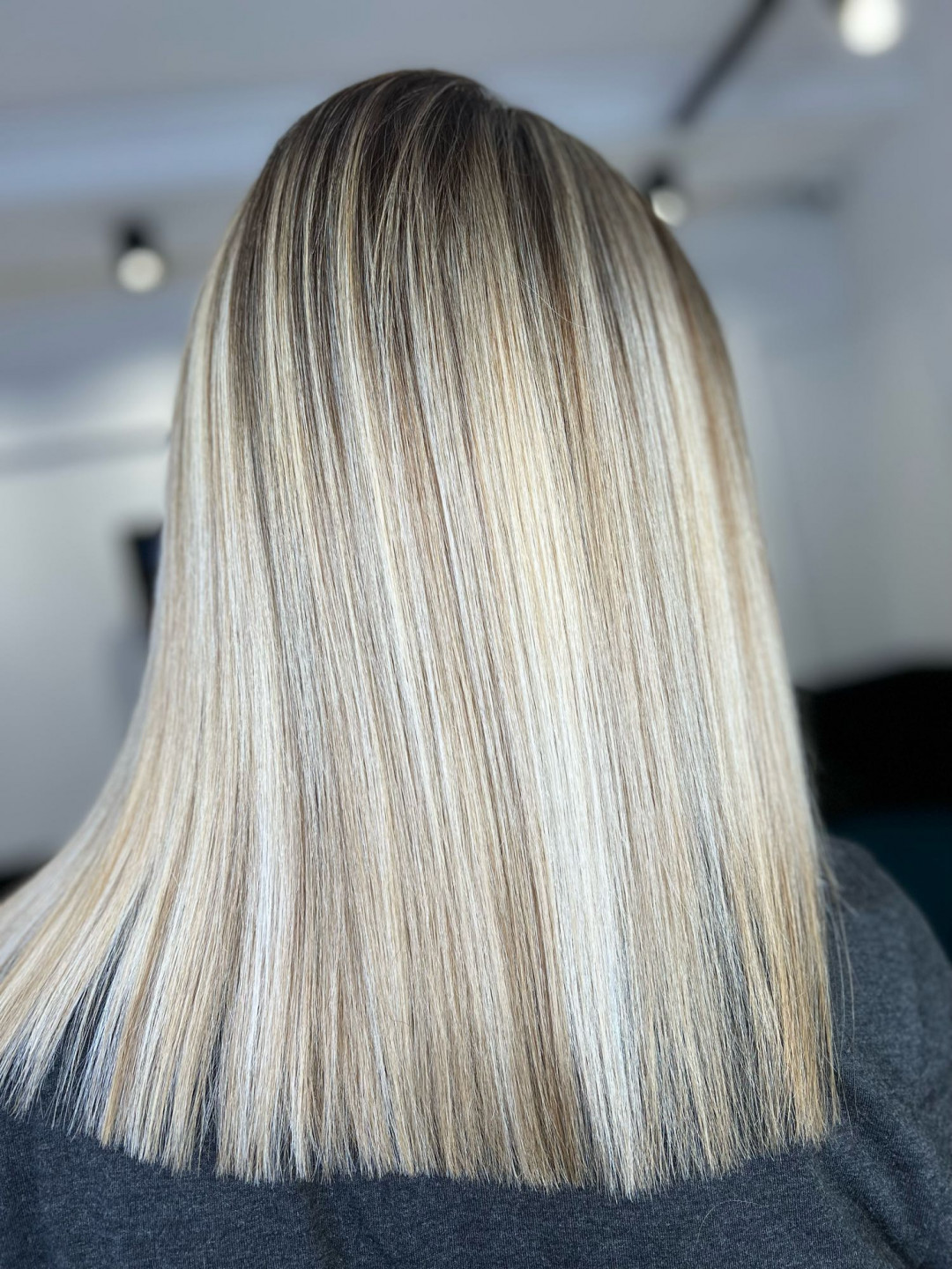 Balayage, ombre i sombre + preliv - kosa srednje dužine - Studio Benvenuto, Beograd Ombre, sombre, balayage Frizerski saloni Ombre, sombre, balayage, Beograd, Voždovac