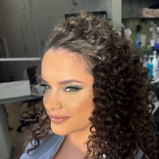 Bibi beauty centar #beograd Make-up / šminkanje Profesionalno šminkanje + veštačke trepavice + s