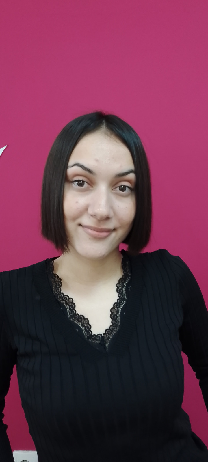 Hairrific #novisad Žensko šišanje Šišanje + feniranje - kratka kosa