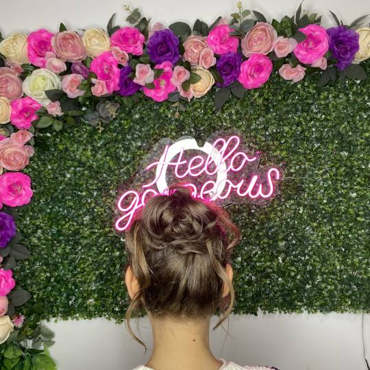 Princess beauty #nis Pletenice, kike, punđe Svečana frizura - Punđa - klasična