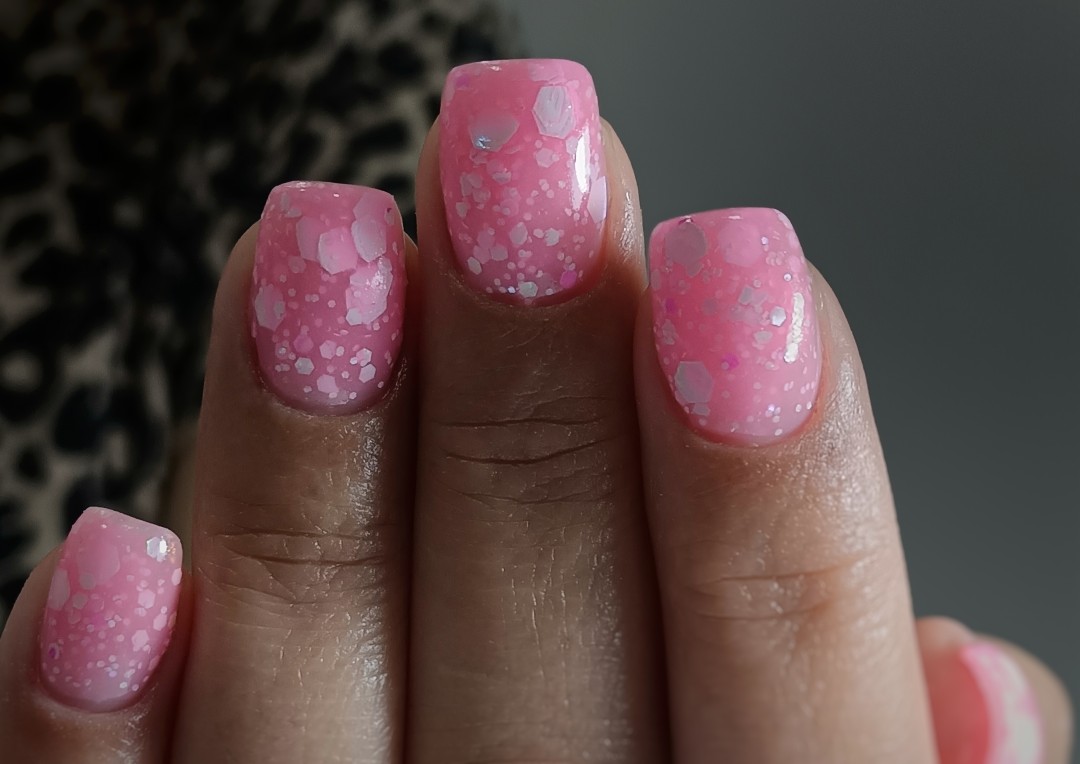 Nails by Helena #beograd Ojačavanje noktiju Ojačavanje prirodnih noktiju + ruski manikir - S dužina