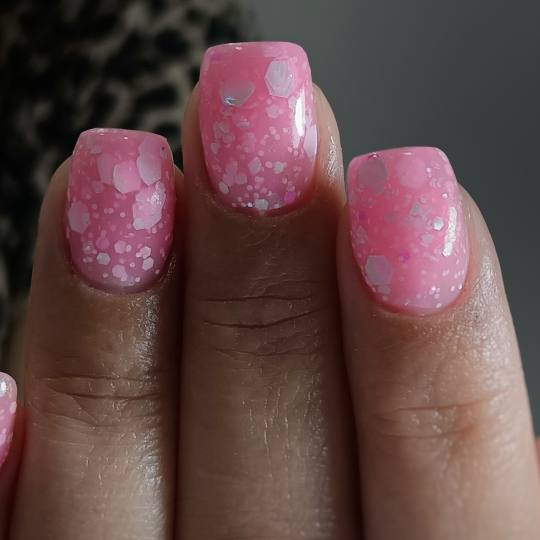 Nails by Helena #beograd Ojačavanje noktiju Ojačavanje prirodnih noktiju + ruski manikir - S duži