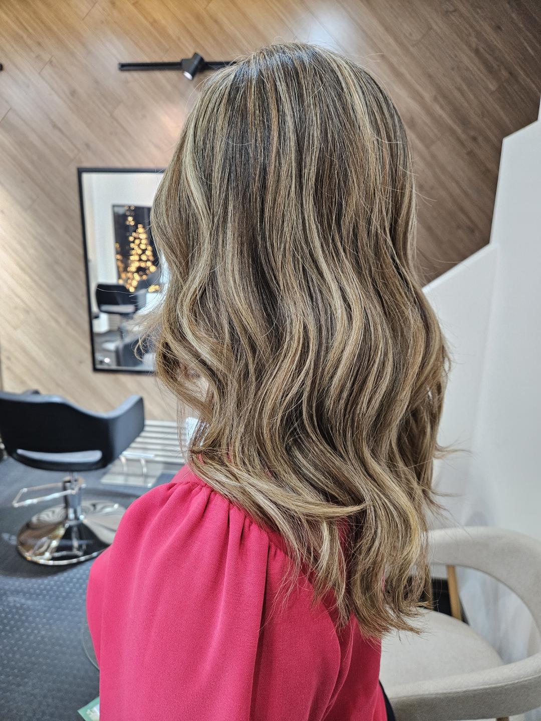 Amanović #beograd Pramenovi Površinski pramenovi - kosa srednje dužine