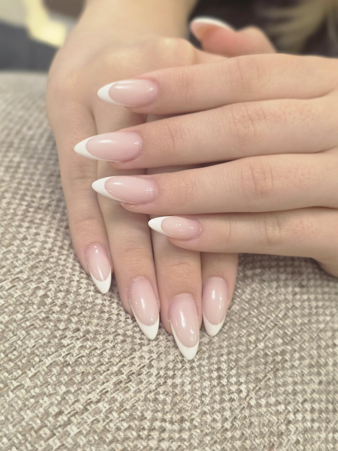 Ojačavanje noktiju gelom / korekcija - M dužina - Diamond beauty, Beograd Ojačavanje noktiju Nokti Ojačavanje noktiju, Beograd, Palilula centralni deo