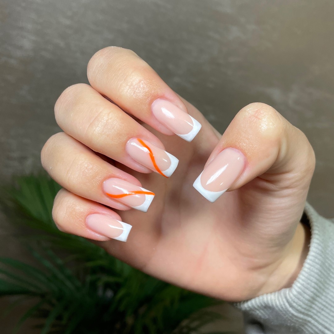 Beauty room Zvezdara #beograd Lakiranje noktiju French - dodatak uz uslugu